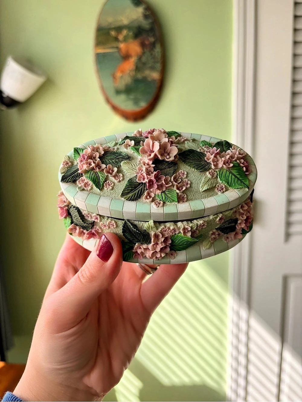 Textured 3D Floral Vintage Green & Pink Trinket Box
